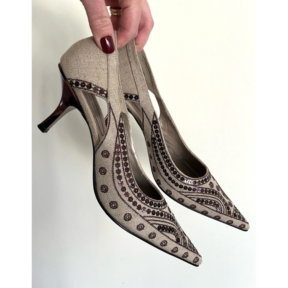 Nine West Embellished Kitten Heels Boho Chic Embroidered Sequin Size 8.5